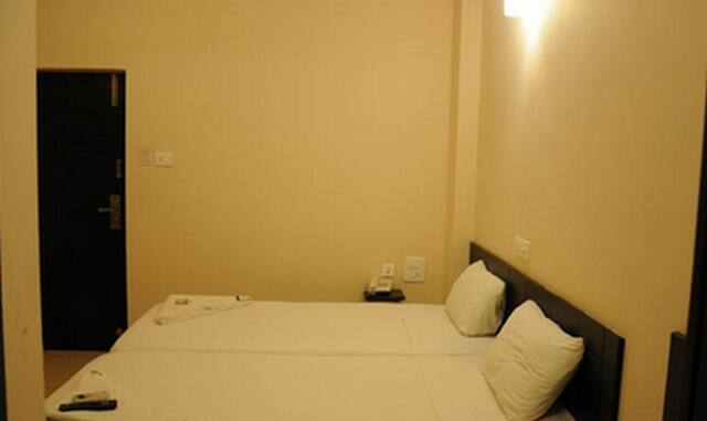 Shyam Vilas Hotel, Dausa 3